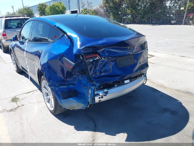 45713182 :رقم المزاد ، 5YJYGDEE5LF015156 vin ، 2020 Tesla Model Y Long Range Dual Motor All-wheel Drive مزاد بيع