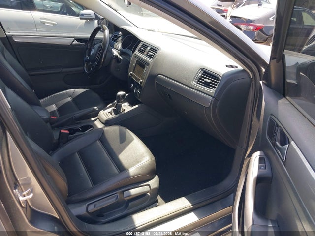 3VWDB7AJ3HM353480 Volkswagen Jetta 1.4t Se