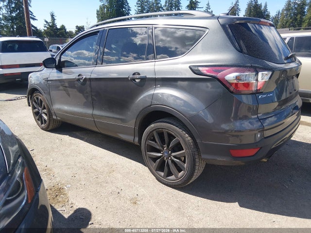 Продаж на аукціоні авто 2017 Ford Escape Se, vin: 1FMCU0GD8HUB58029, номер лоту: 45713208