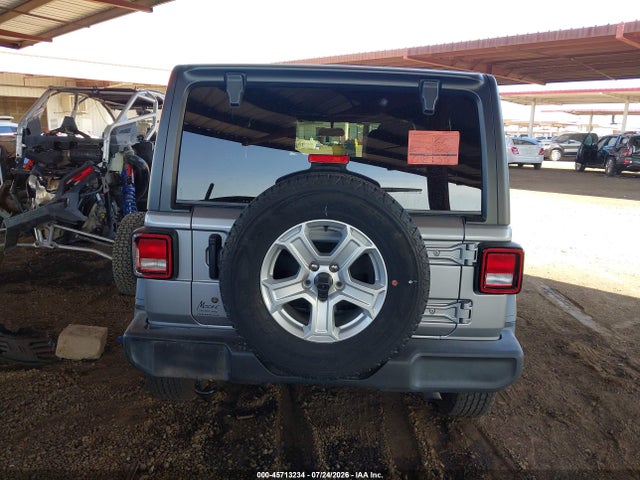 1C4HJXDNXKW617999 Jeep Wrangler Unlimited Sport S 4x4
