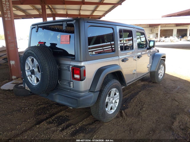 1C4HJXDNXKW617999 Jeep Wrangler Unlimited Sport S 4x4