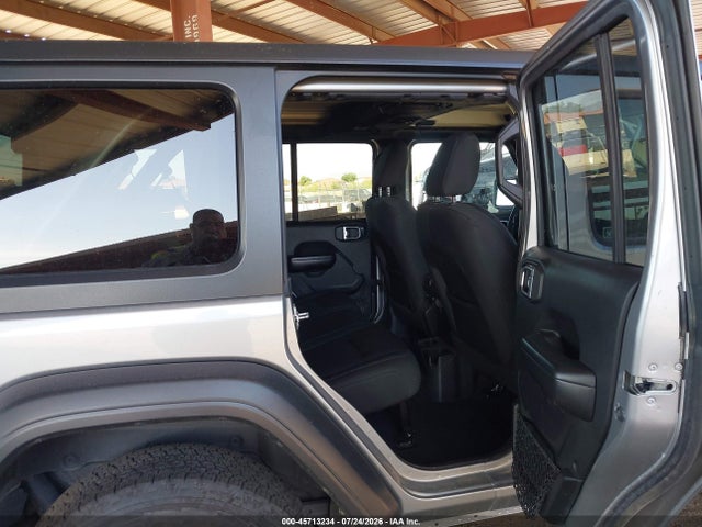 1C4HJXDNXKW617999 Jeep Wrangler Unlimited Sport S 4x4
