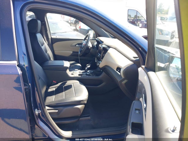 2022 Chevrolet Traverse Awd 1fl მანქანა იყიდება აუქციონზე, vin: 1GNEVLKW6NJ125684, აუქციონის ნომერი: 45713244