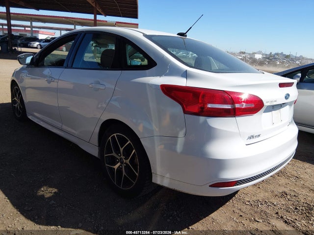 1FADP3F22FL382603 Ford FOCUS SE