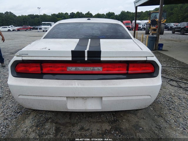 45713298 :رقم المزاد ، 2B3CJ4DG0BH596915 vin ، 2011 Dodge Challenger مزاد بيع