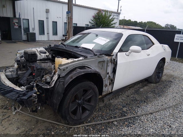 45713298 :رقم المزاد ، 2B3CJ4DG0BH596915 vin ، 2011 Dodge Challenger مزاد بيع
