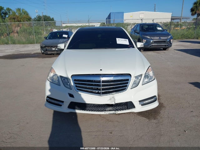 45713300 :رقم المزاد ، WDDHF8JB2CA522858 vin ، 2012 Mercedes-benz E 350 4matic مزاد بيع