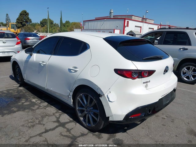Продажа на аукционе авто 2019 Mazda Mazda3, vin: JM1BPAJMXK1130649, номер лота: 45713326