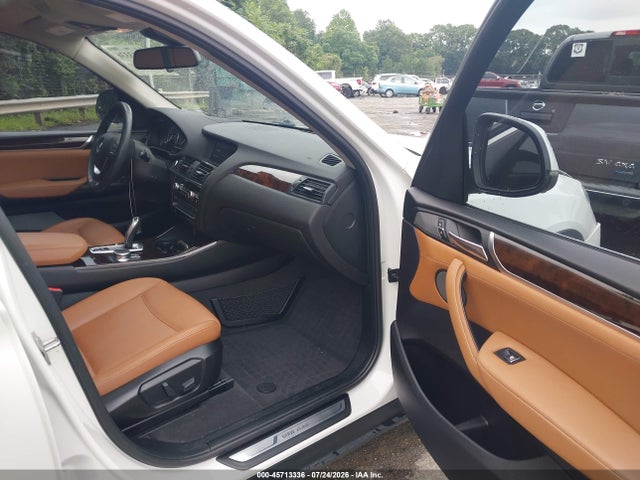 45713336 :رقم المزاد ، 5UXWX9C34H0W70516 vin ، 2017 Bmw X3 Xdrive28i مزاد بيع