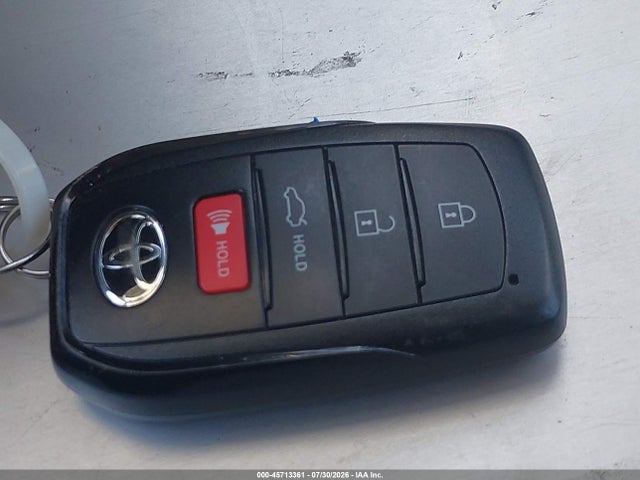 5YFB4MDE6SP303755 Toyota COROLLA LE