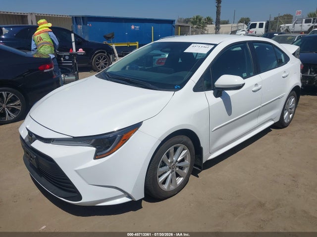 5YFB4MDE6SP303755 Toyota COROLLA LE
