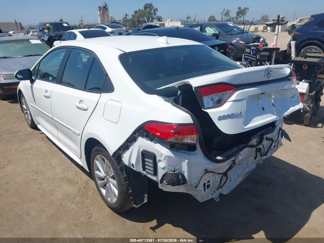 5YFB4MDE6SP303755 Toyota COROLLA LE