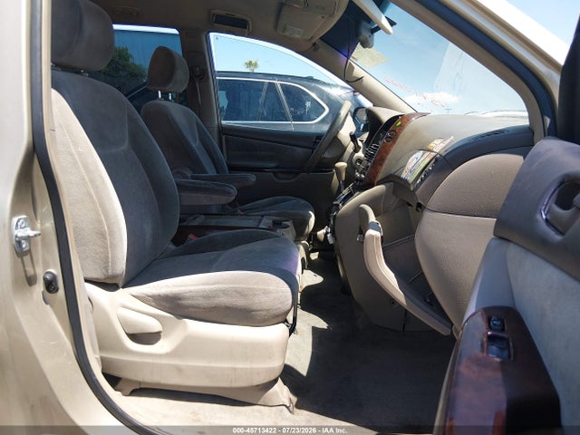 Продажа на аукционе авто 2004 Toyota Sienna Ce, vin: 5TDZA23CX4S148777, номер лота: 45713422