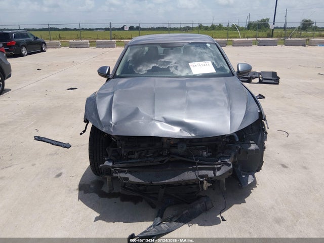 3VWC57BUXKM040557 Volkswagen Jetta 1.4t R-line/1.4t S/1.4t Se