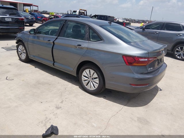 3VWC57BUXKM040557 Volkswagen Jetta 1.4t R-line/1.4t S/1.4t Se
