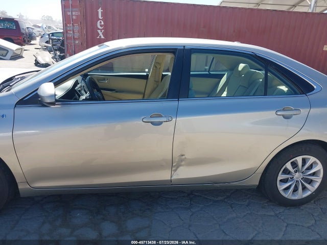 4T1BD1FK7FU157887 Toyota Camry Hybrid Le