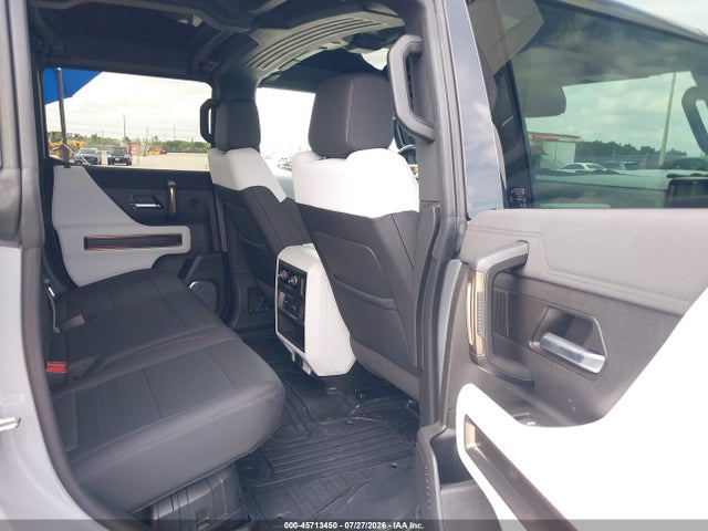2025 Gmc Hummer Ev Pickup E4wd 2x მანქანა იყიდება აუქციონზე, vin: 1GT10BDD8SU100582, აუქციონის ნომერი: 45713450