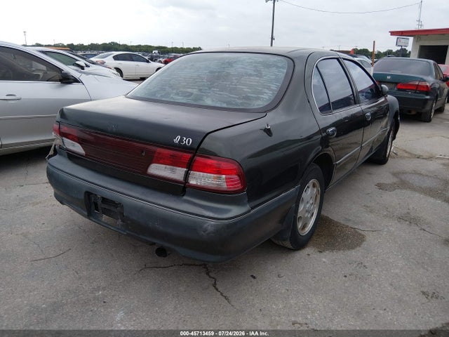 Продажа на аукционе авто 1999 Infiniti I30 Limited/standard/touring, vin: JNKCA21A8XT758902, номер лота: 45713459