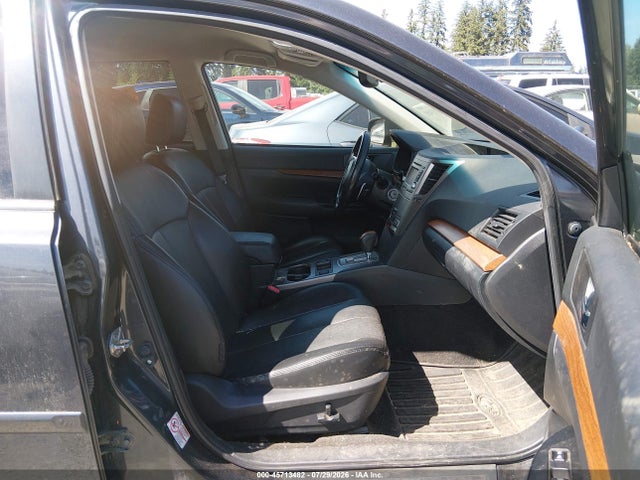 Продажа на аукционе авто 2013 Subaru Outback 2.5i Limited, vin: 4S4BRBJC4D3253759, номер лота: 45713482