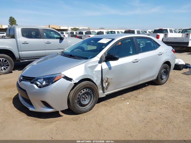 Toyota COROLLA LE 2015 5YFBURHE4FP275497 Image 2