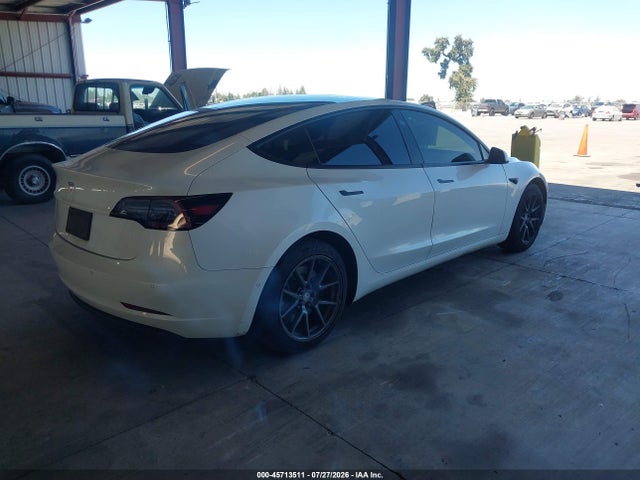 Продажа на аукционе авто 2021 Tesla Model 3 Standard Range Plus Rear-wheel Drive, vin: 5YJ3E1EA0MF923222, номер лота: 45713511