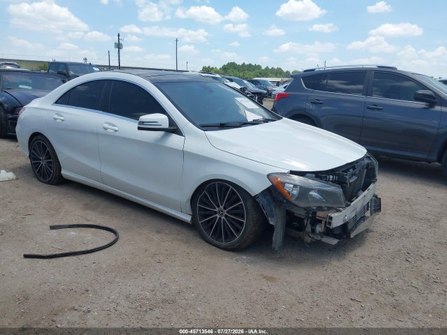 45713546 :رقم المزاد ، WDDSJ4EB2JN642317 vin ، 2018 Mercedes-benz Cla 250 مزاد بيع