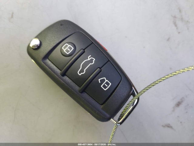 45713604 :رقم المزاد ، WAUBFGFF1F1109742 vin ، 2015 Audi A3 2.0t Premium مزاد بيع