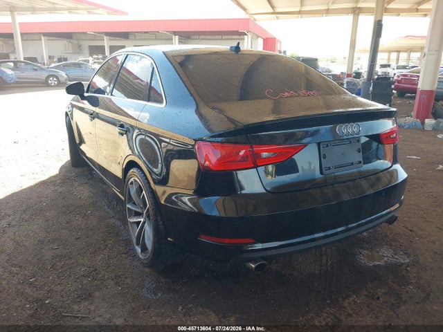 45713604 :رقم المزاد ، WAUBFGFF1F1109742 vin ، 2015 Audi A3 2.0t Premium مزاد بيع