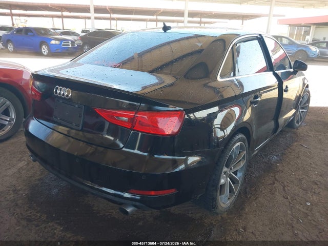 45713604 :رقم المزاد ، WAUBFGFF1F1109742 vin ، 2015 Audi A3 2.0t Premium مزاد بيع