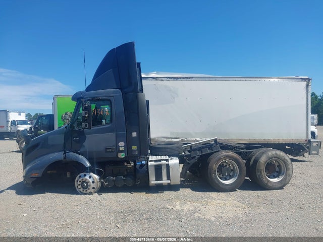 Volvo VNR 2020 4V4WC9EG0LN261832 Image 14