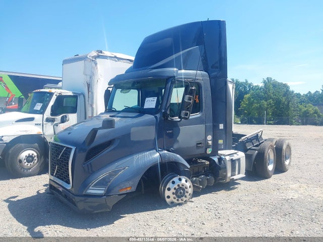 Volvo VNR 2020 4V4WC9EG0LN261832 Image 11
