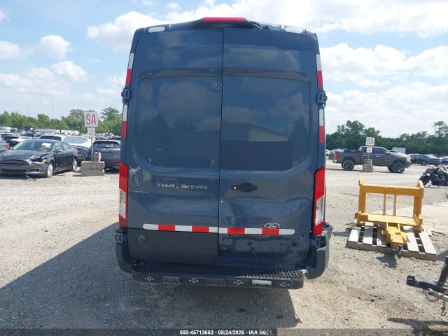 2019 Ford Transit-250 მანქანა იყიდება აუქციონზე, vin: 1FTYR3XM7KKB78255, აუქციონის ნომერი: 45713663