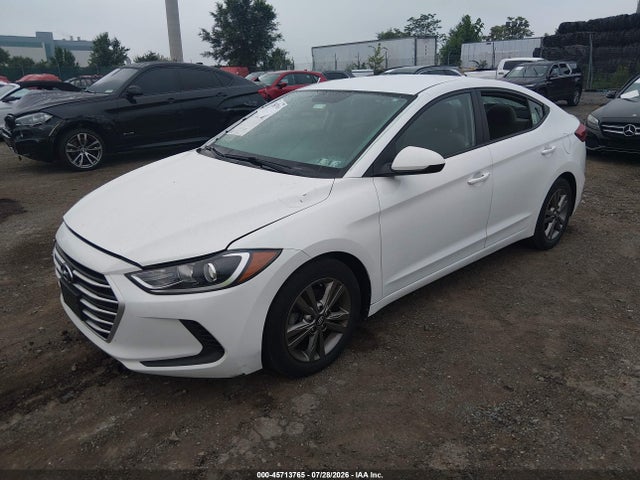 Hyundai ELANTRA SE 2017 5NPD84LF1HH031631 Image 2