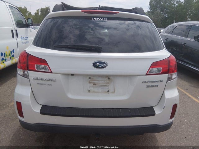 Продажа на аукционе авто 2014 Subaru Outback 3.6r Limited, vin: 4S4BRDPC9E2213820, номер лота: 45713804