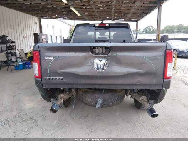 45713835 :رقم المزاد ، 1C6RREBT7NN231612 vin ، 2022 Ram 1500 Big Horn  4x2 6'4 Box مزاد بيع