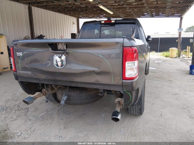 45713835 :رقم المزاد ، 1C6RREBT7NN231612 vin ، 2022 Ram 1500 Big Horn  4x2 6'4 Box مزاد بيع
