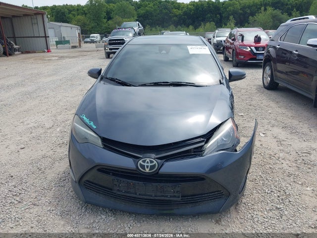 45713836 :رقم المزاد ، 5YFBURHE4HP729590 vin ، 2017 Toyota Corolla Le مزاد بيع