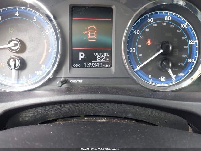45713836 :رقم المزاد ، 5YFBURHE4HP729590 vin ، 2017 Toyota Corolla Le مزاد بيع