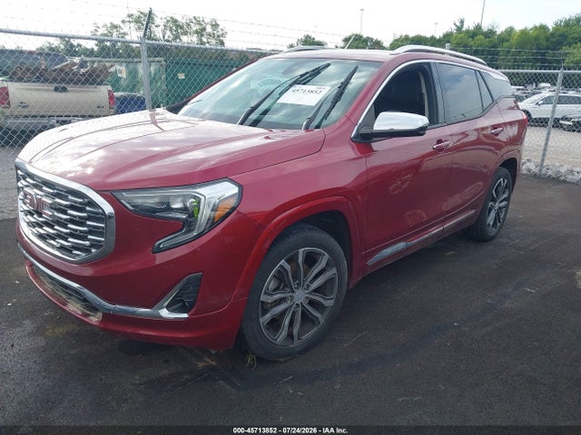 GMC Terrain Denali 2018 3GKALSEX0JL148767 Image 2