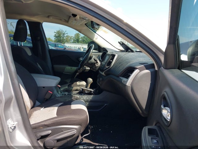 Продажа на аукционе авто 2014 Jeep Cherokee Sport, vin: 1C4PJMAB3EW278592, номер лота: 45713867