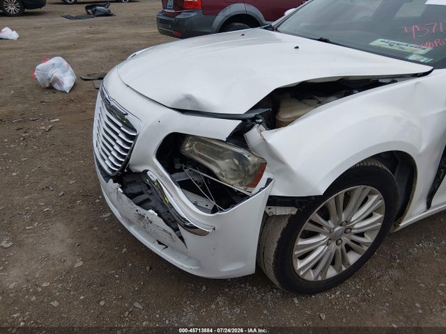 Продажа на аукционе авто 2014 Chrysler 300, vin: 2C3CCARG6EH183891, номер лота: 45713884