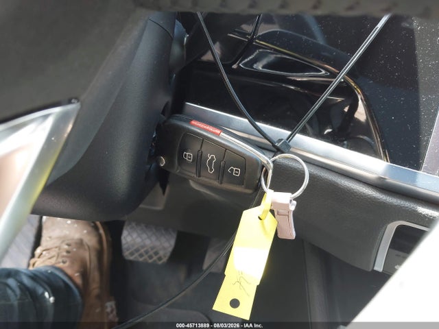 Продаж на аукціоні авто 2019 Audi Q3 2.0t Premium, vin: WA1AECF38K1075495, номер лоту: 45713889