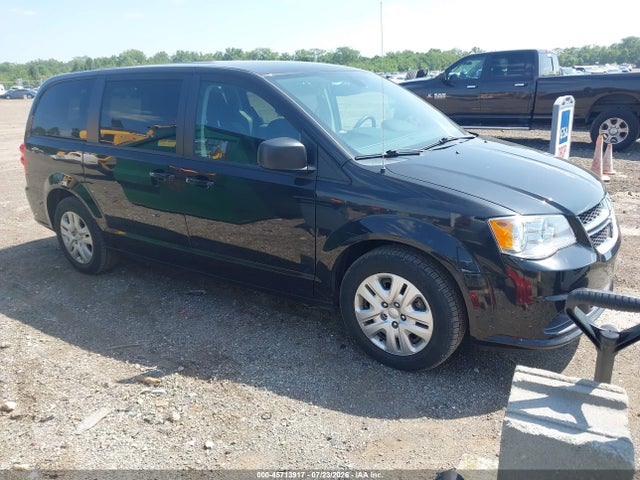 2018 Dodge Grand Caravan Se მანქანა იყიდება აუქციონზე, vin: 2C4RDGBG8JR318650, აუქციონის ნომერი: 45713917