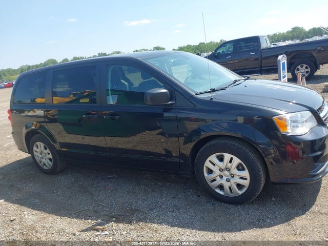 2018 Dodge Grand Caravan Se მანქანა იყიდება აუქციონზე, vin: 2C4RDGBG8JR318650, აუქციონის ნომერი: 45713917
