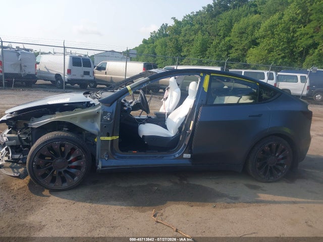 Auction sale of the 2023 Tesla Model Y Performance Dual Motor All-wheel Drive, vin: 7SAYGDEF0PF793091, lot number: 45713942