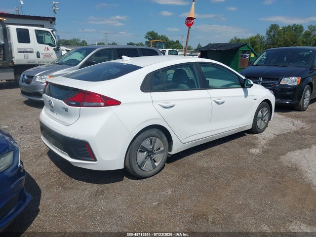 Продаж на аукціоні авто 2020 Hyundai Ioniq Hybrid Blue, vin: KMHC65LCXLU233424, номер лоту: 45713951