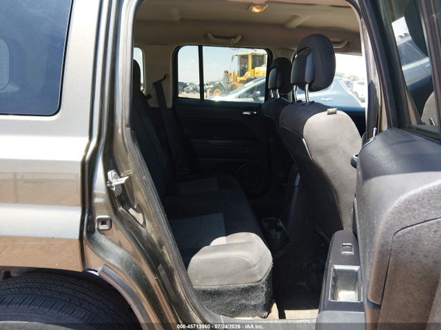 1C4NJRBB1FD279739 Jeep Patriot Sport