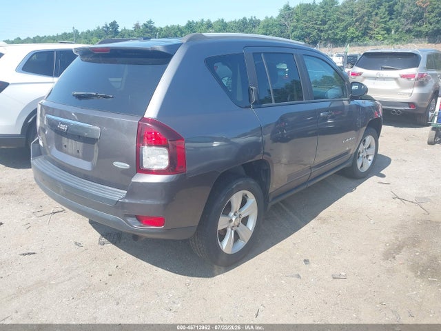 Jeep Compass Latitude 2016 1C4NJDEB1GD619147 Image 4