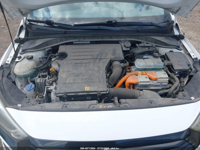 Продаж на аукціоні авто 2018 Hyundai Ioniq Hybrid Blue, vin: KMHC65LC1JU076167, номер лоту: 45713984