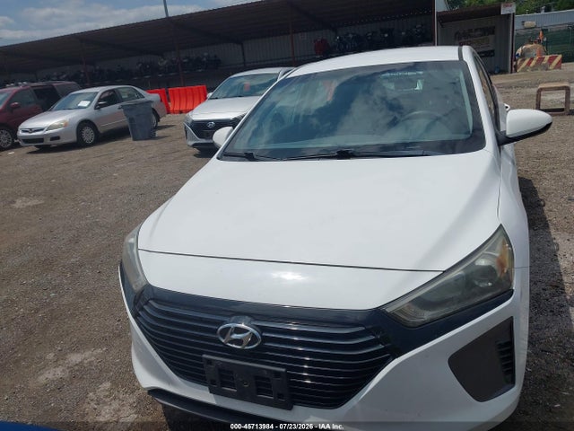 Продаж на аукціоні авто 2018 Hyundai Ioniq Hybrid Blue, vin: KMHC65LC1JU076167, номер лоту: 45713984